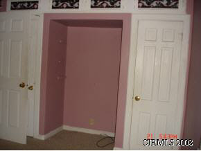 407 E 4th St, Fairmount, IN 46928 photo 5
