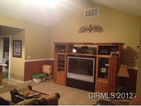 708 Maple St, Sweetser, IN 46987 photo 8