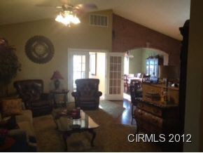 708 Maple St, Sweetser, IN 46987 photo 7