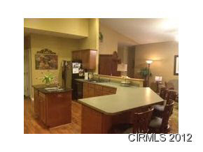 708 Maple St, Sweetser, IN 46987 photo 3