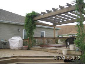 708 Maple St, Sweetser, IN 46987 photo 17