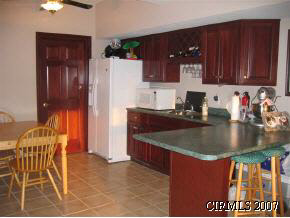 2103 E Charles Rd, Marion, IN 46952 photo 5