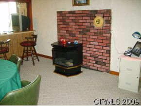 11800 S 450 E, Fairmount, IN 46928 photo 3