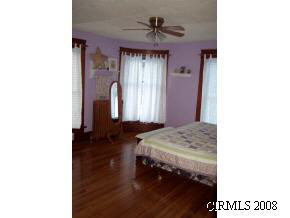 65 E Maple St, Wabash, IN 46992 photo 9