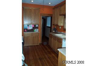 65 E Maple St, Wabash, IN 46992 photo 3