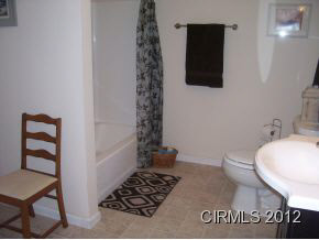 12340 N Meridian Rd, Logansport, IN 46947 photo 11