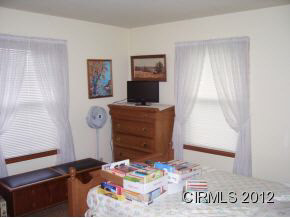 122 E Beckley, Royal Center, IN 46978 photo 9