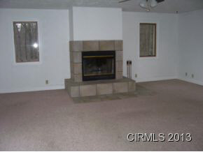 3433 W Delaware Rd, Logansport, IN 46947 photo 3