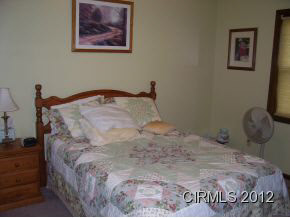 105 Princeton Ln, Logansport, IN 46947 photo 5