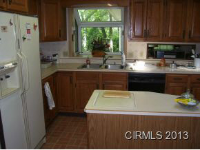 626 Walnut Ave, Logansport, IN 46947 photo 5