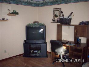 5261 E Broadview Ln, Logansport, IN 46947 photo 10