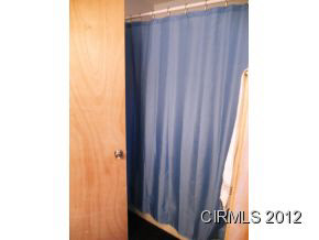 313 E Sycamore St, Galveston, IN 46932 photo 9