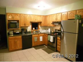 313 E Sycamore St, Galveston, IN 46932 photo 2