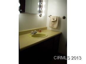 605 Carol Dr, Walton, IN 46994 photo 7