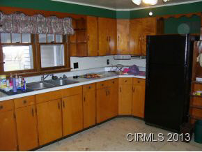 8 E Mildred St, Logansport, IN 46947 photo 2