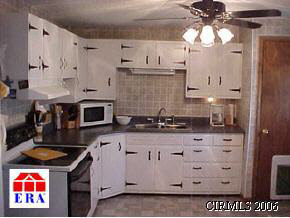 7484 E 300 S, Bringhurst, IN 46913 photo 2