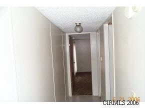 402 Jackson Ave, Peru, IN 46970 photo 7