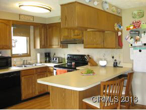 1613 Green Acres Dr, Kokomo, IN 46901 photo 7