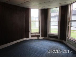 2928 S Adams St, Marion, IN 46953 photo 6
