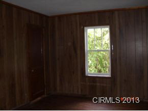 417 N Main St, Upland, IN 46989 photo 6