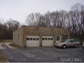 2002 Monroe Pike, Marion, IN 46952 photo 4