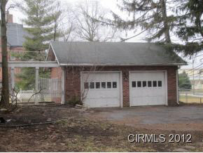 412 E Washington St, Fairmount, IN 46928 photo 2