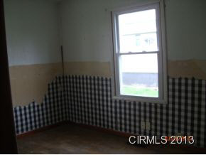 1828 W Spencer Ave, Marion, IN 46952 photo 8