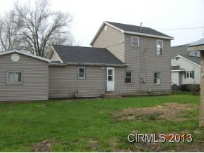 1828 W Spencer Ave, Marion, IN 46952 photo 2