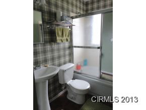 415 E Charles, Marion, IN 46952 photo 9