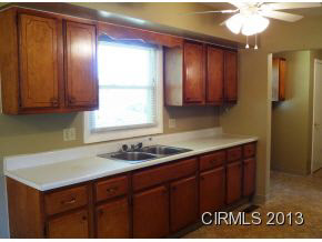 110 N 4th Ave, Jonesboro, IN 46938 photo 7