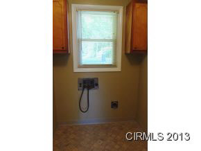110 N 4th Ave, Jonesboro, IN 46938 photo 8