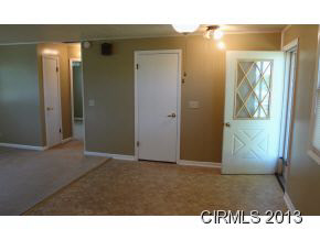 110 N 4th Ave, Jonesboro, IN 46938 photo 4