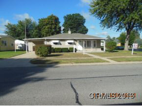 801 Sunset Dr, Logansport, IN 46947 photo 1