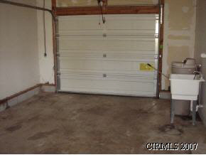 440 Hitzfield St, Huntington, IN 46750 photo 10