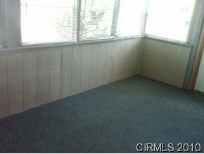 301 W Main St, Van Buren, IN 46991 photo 10