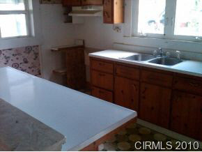301 W Main St, Van Buren, IN 46991 photo 11