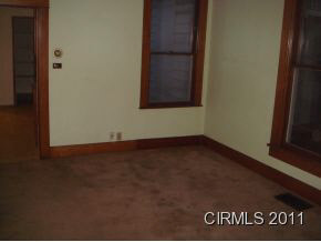 323 E 5th St, Peru, IN 46970 photo 10