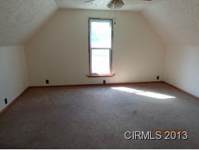 579 E Hill St, Wabash, IN 46992 photo 16