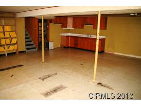 221 Ross Ave, Wabash, IN 46992 photo 17