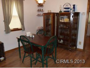 261 Columbia Ave, Peru, IN 46970 photo 8