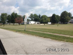 6106 Council Ring Blvd, Kokomo, IN 46902 photo 2