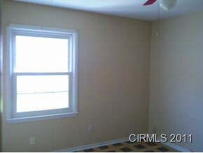 306 Devonshire Dr, Kokomo, IN 46901 photo 5
