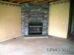 103 Division Dr, Tipton, IN 46072 photo 7