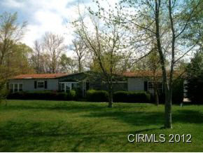 103 Division Dr, Tipton, IN 46072 photo 1