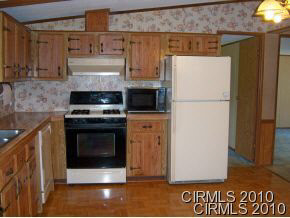 3821 W Clover Ln, Kokomo, IN 46901 photo 4