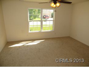4045 Springmill Dr, Kokomo, IN 46902 photo 8
