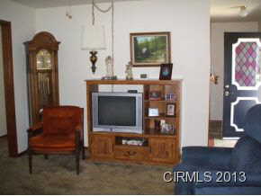 1001 Market Rd, Tipton, IN 46072 photo 3