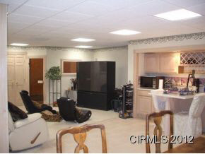 2231 Kerri Lynn Ln, Kokomo, IN 46902 photo 14