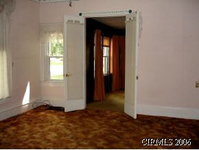 325 N Nancy St, Warren, IN 46792 photo 3