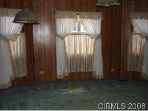 115 E 2nd St, Warren, IN 46792 photo 6